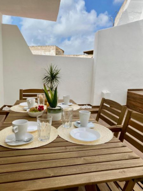 White Sand Apartments
